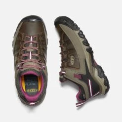 Keen Women's Targhee III Waterproof Hiking Shoe - Weiss/Boysenberry- Regular (B) -Men Shoes Store 1018177 PLD PDP