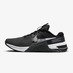 Nike Women's Metcon 8 Training Shoe - Black/White- Regular (B) -Men Shoes Store metcon 8 womens training shoes Hzmjkl